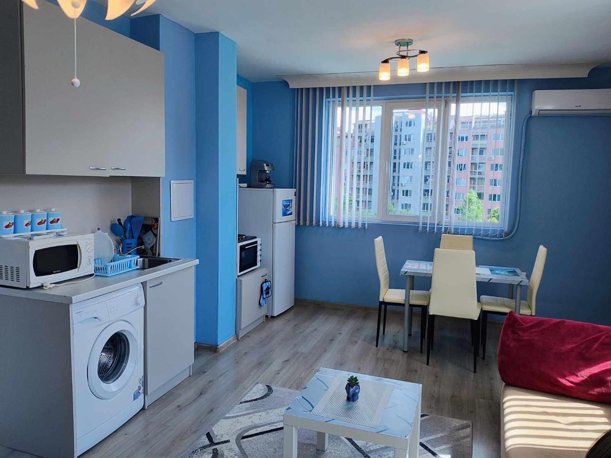 Azure Box Apartament *